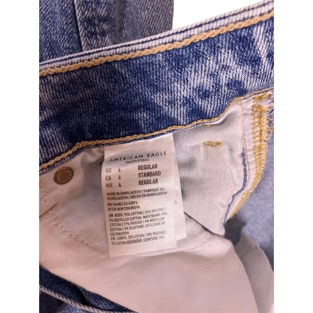 Vintage Mom Straight Jeans Womens 4/S High Waist Relaxed Fit Light Wash Denim